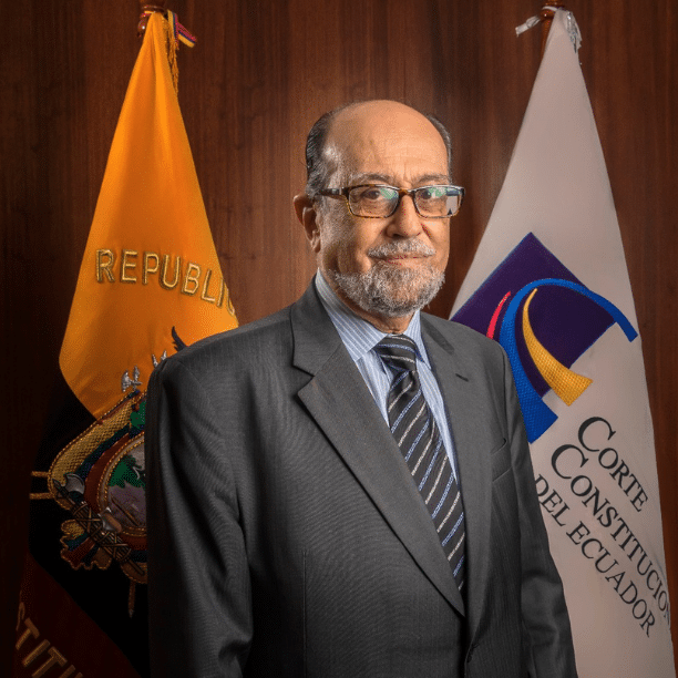Hernán Salgado Pesantes